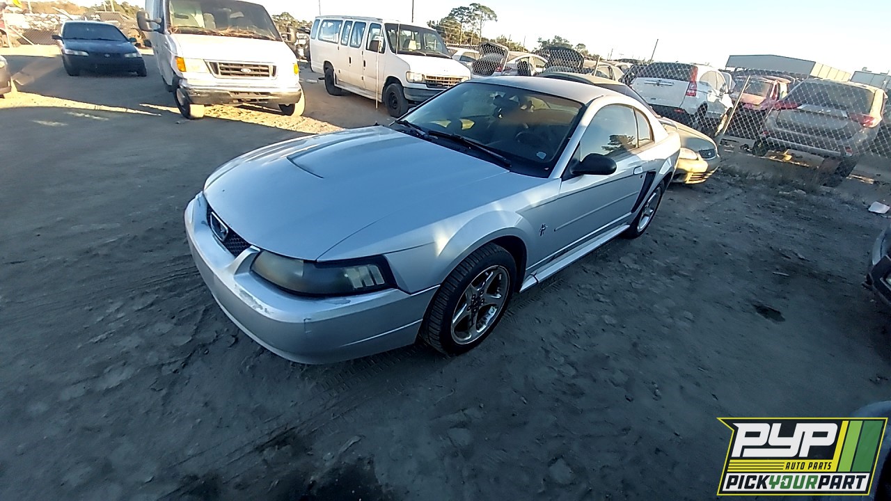 2003 FORD MUSTANG partes disponibles