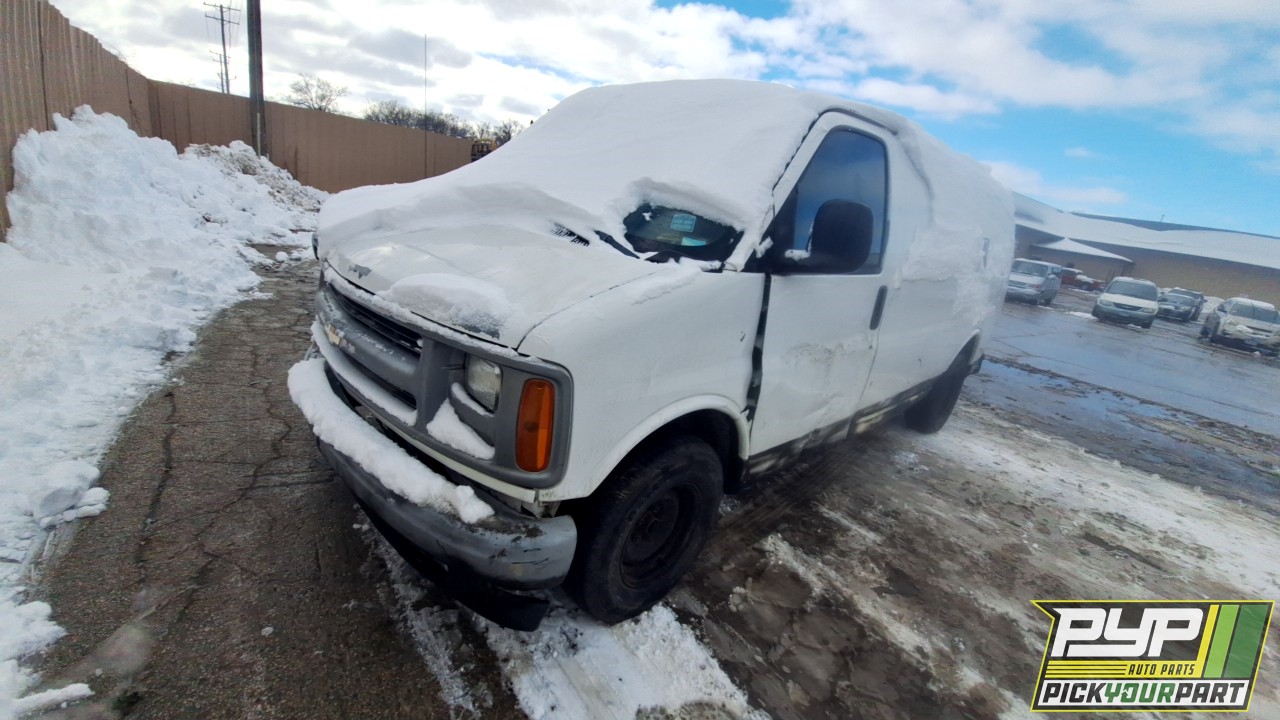 2001 CHEVROLET EXPRESS 1500 partes disponibles