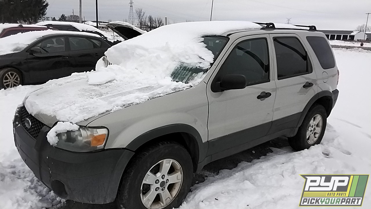 2005 FORD ESCAPE available for parts