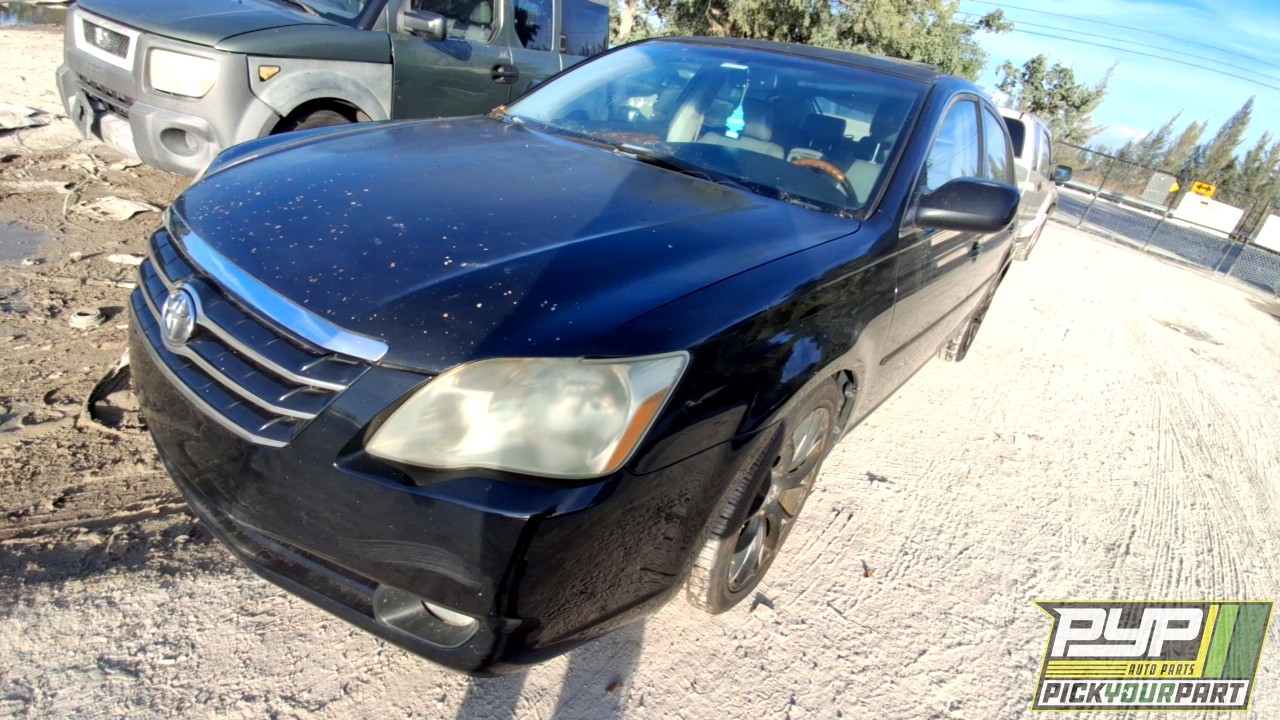 2007 TOYOTA AVALON available for parts