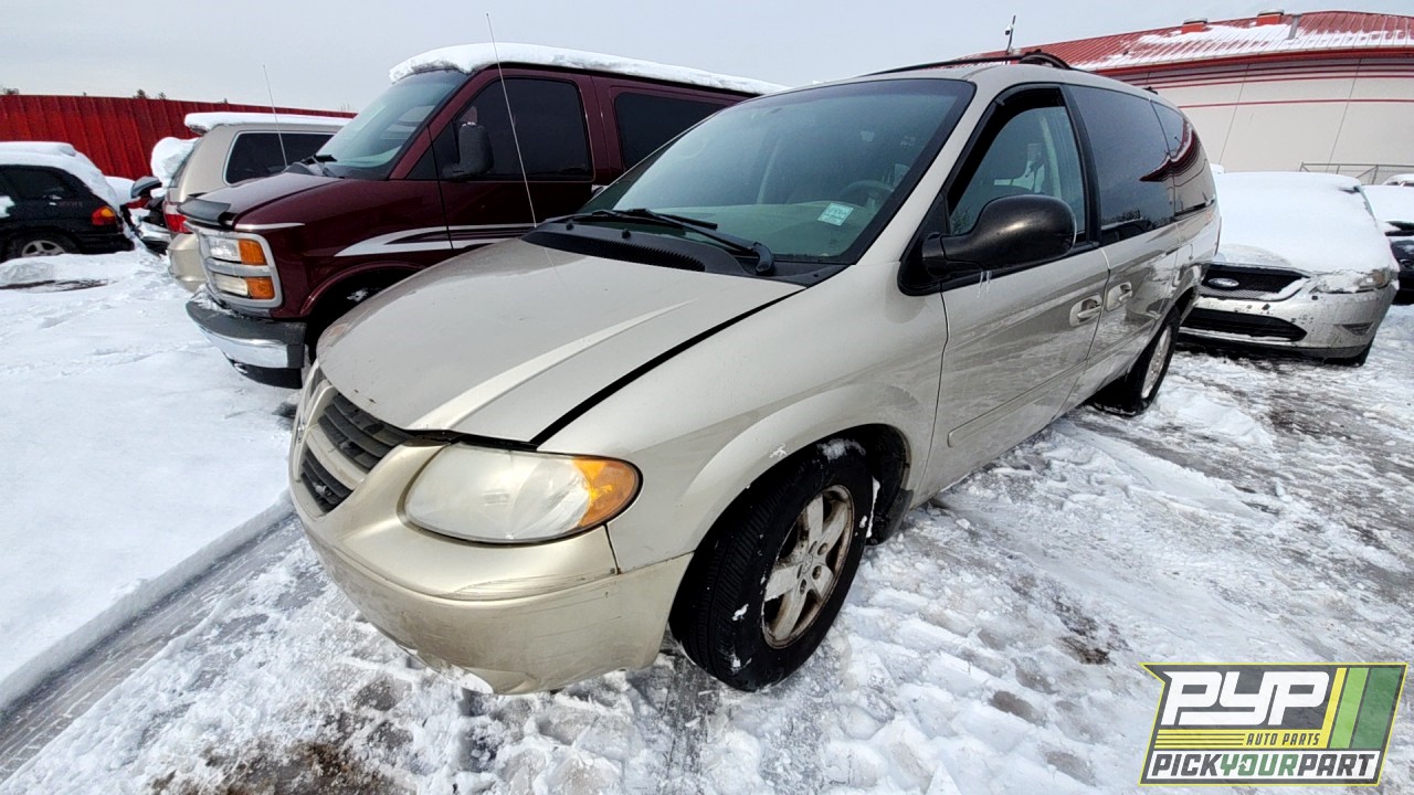 2005 DODGE GRAND CARAVAN available for parts