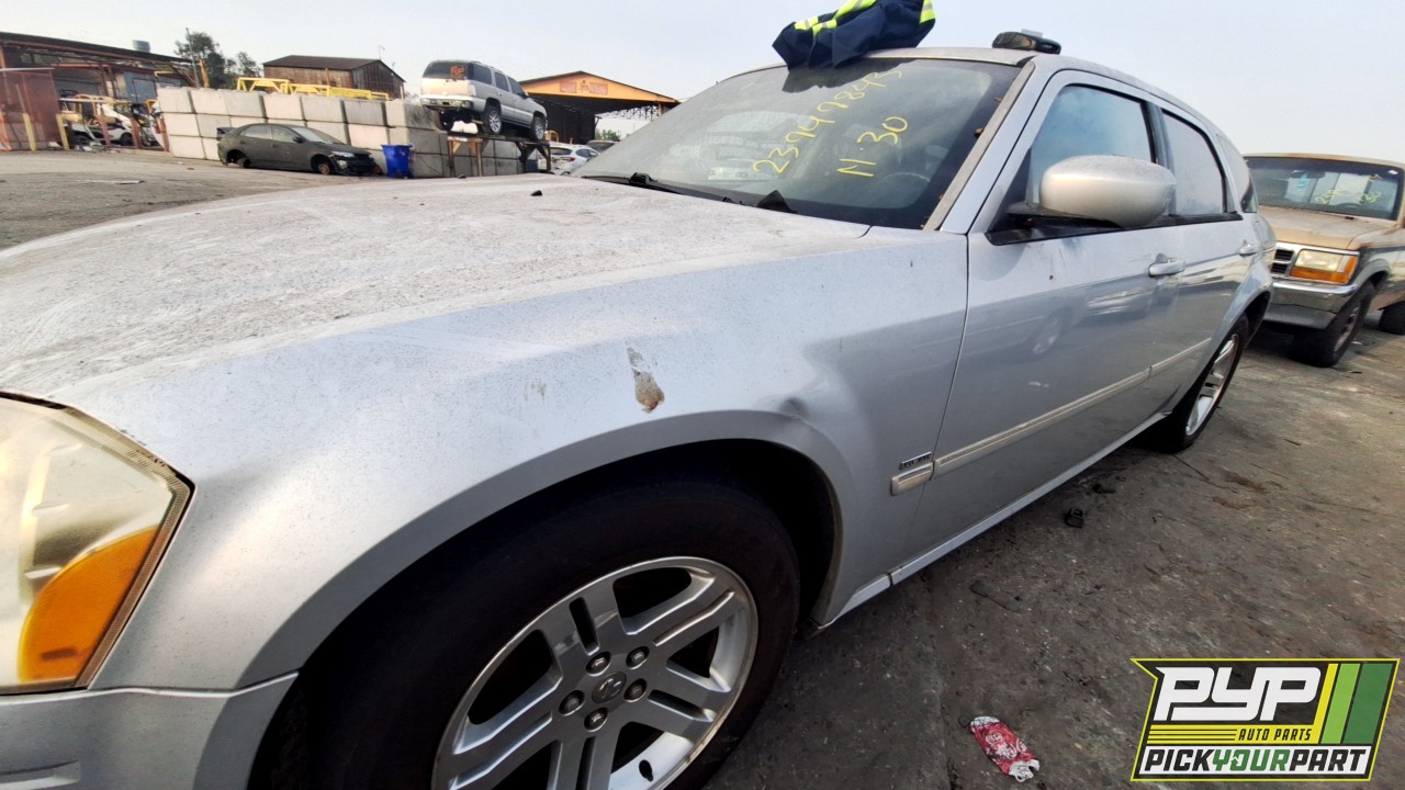 2005 DODGE MAGNUM partes disponibles