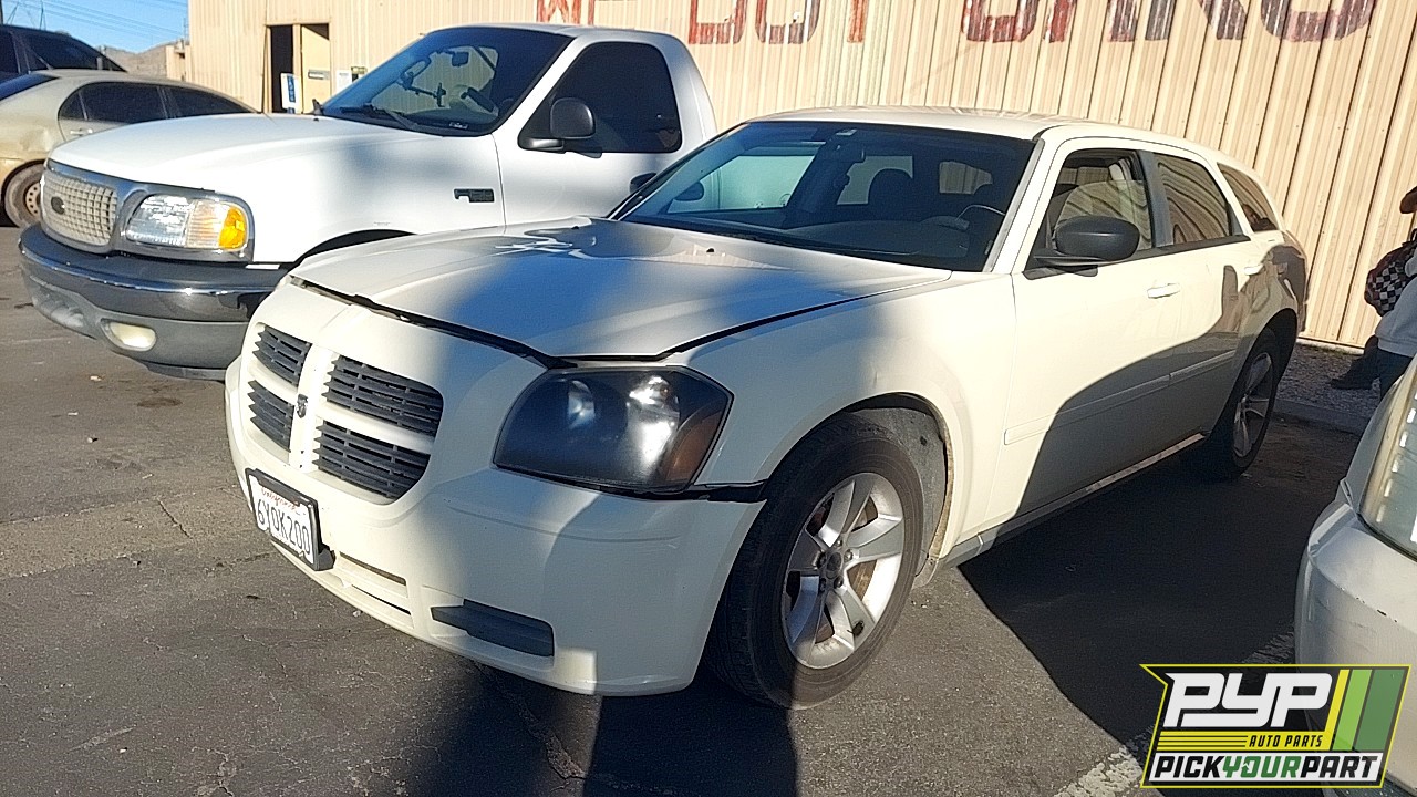 2005 DODGE MAGNUM available for parts