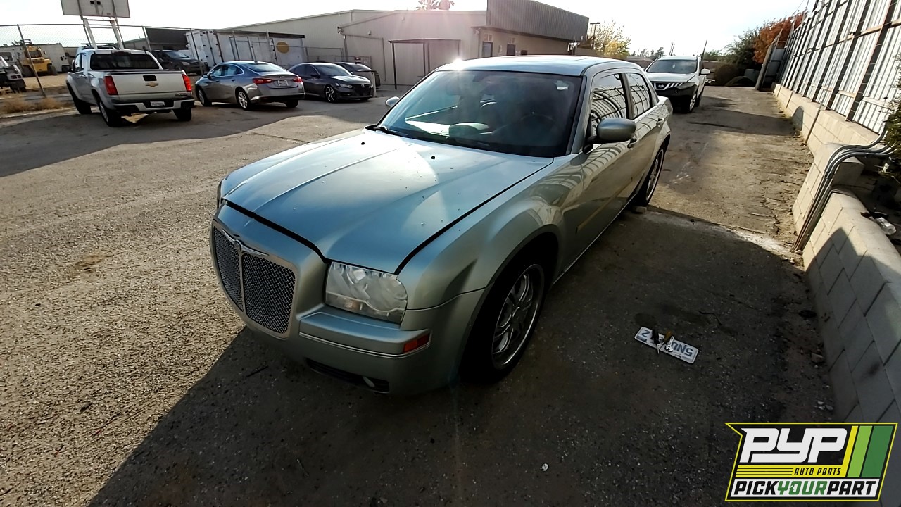 2006 CHRYSLER 300 available for parts