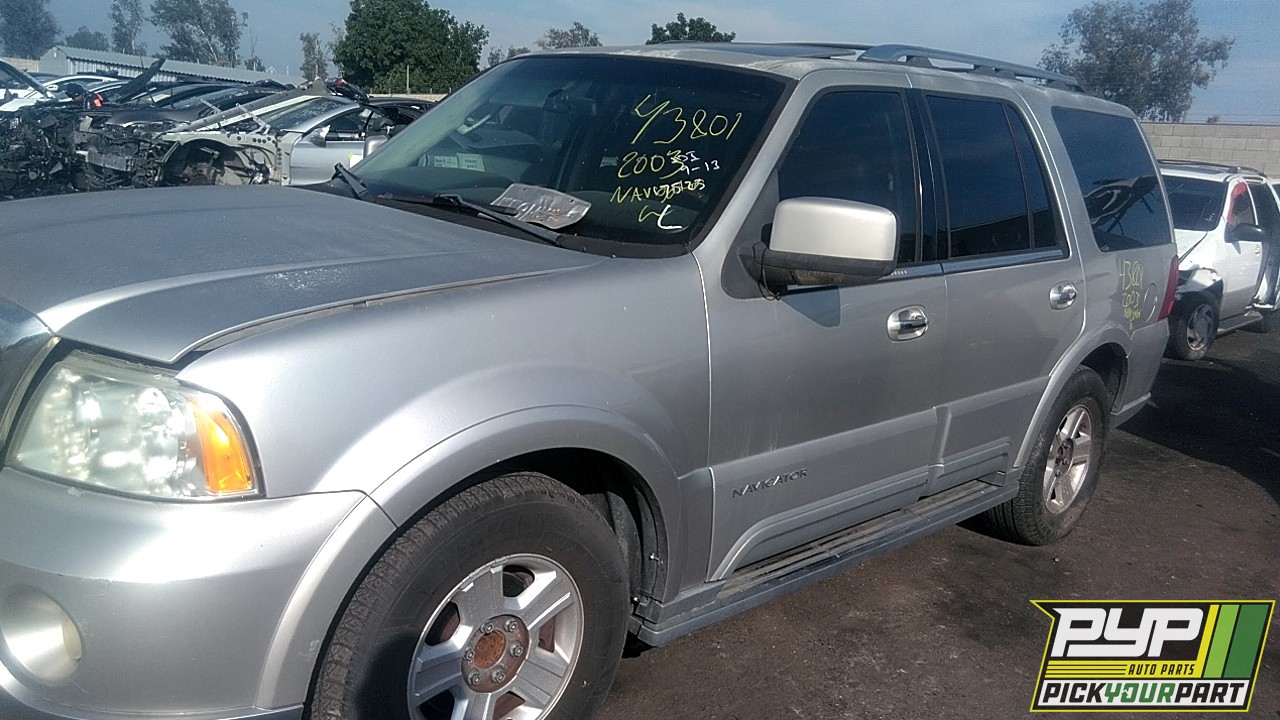 2003 LINCOLN NAVIGATOR partes disponibles