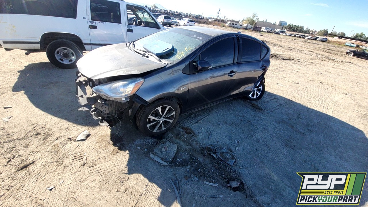 2015 TOYOTA PRIUS C partes disponibles