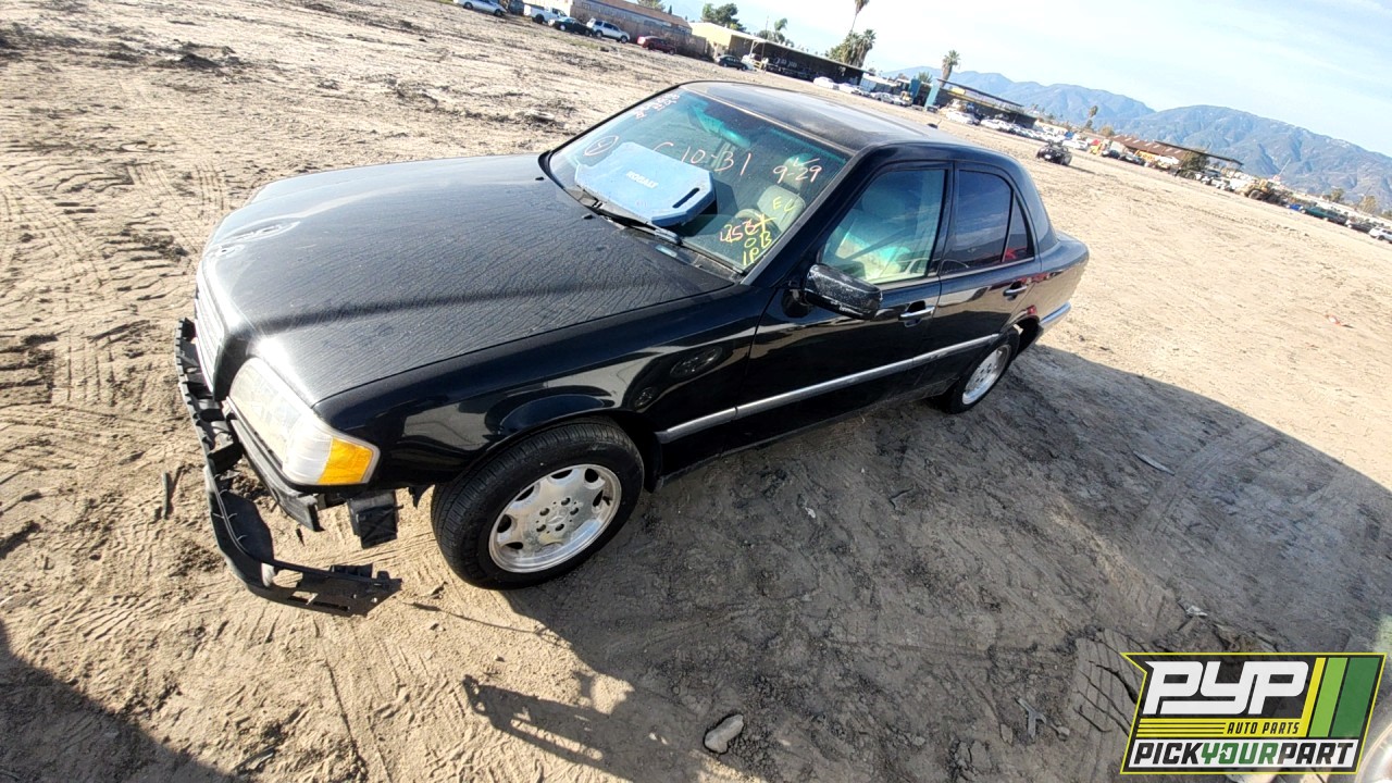 2000 MERCEDES-BENZ C230 partes disponibles