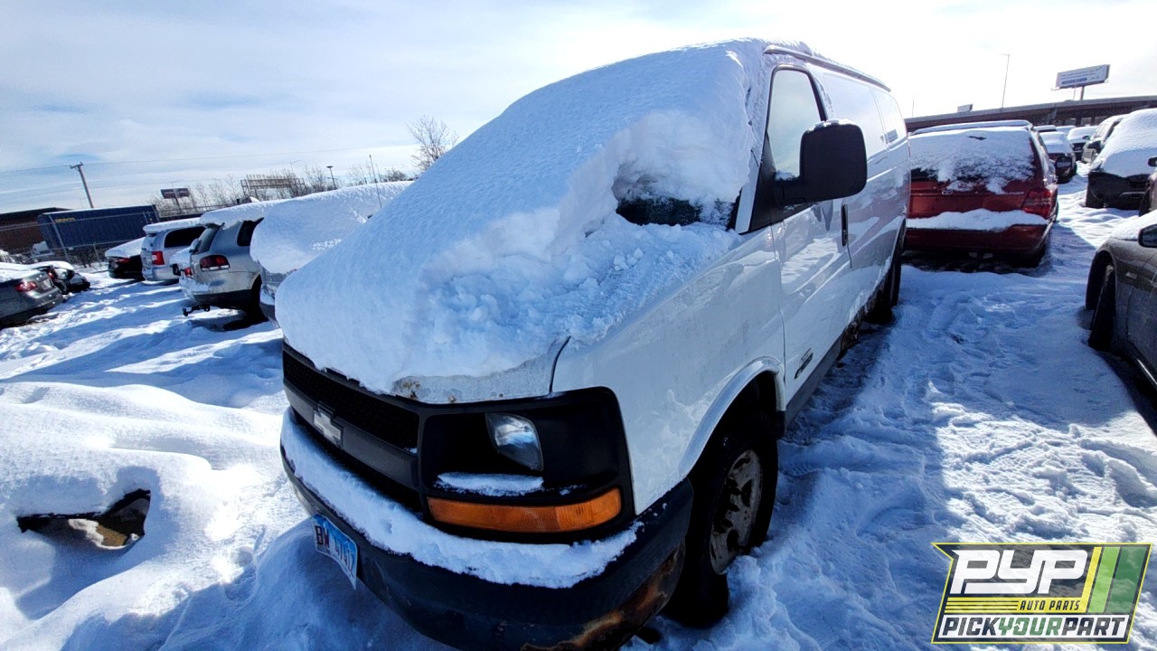 2003 CHEVROLET EXPRESS 2500 available for parts