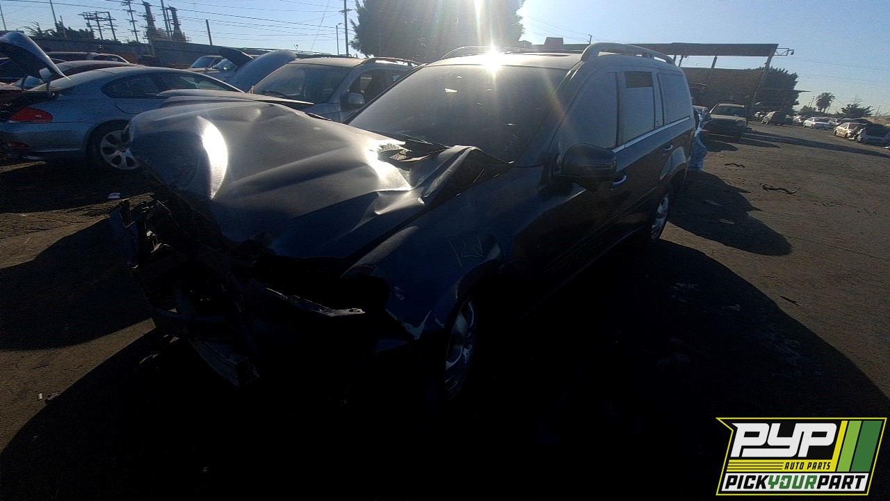 2011 MERCEDES-BENZ GL450 available for parts