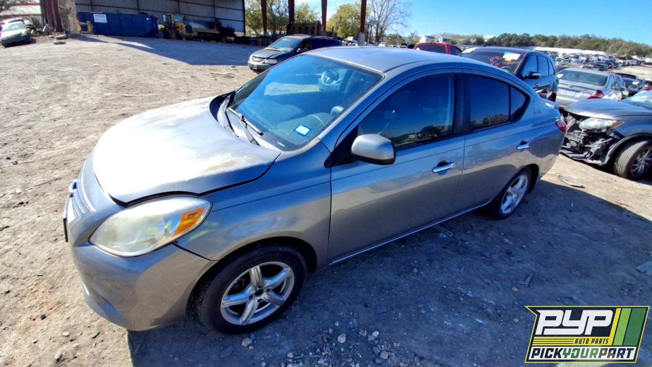 2013 NISSAN VERSA partes disponibles