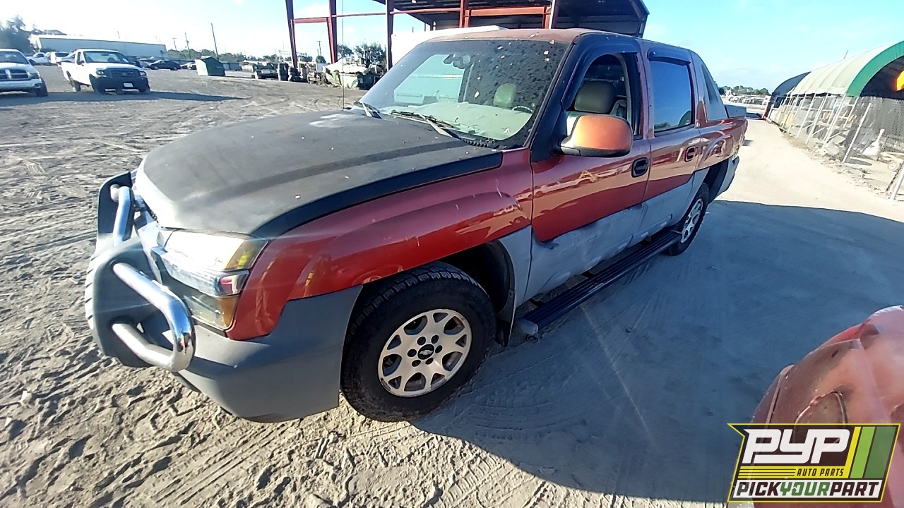 2002 CHEVROLET AVALANCHE 1500 available for parts