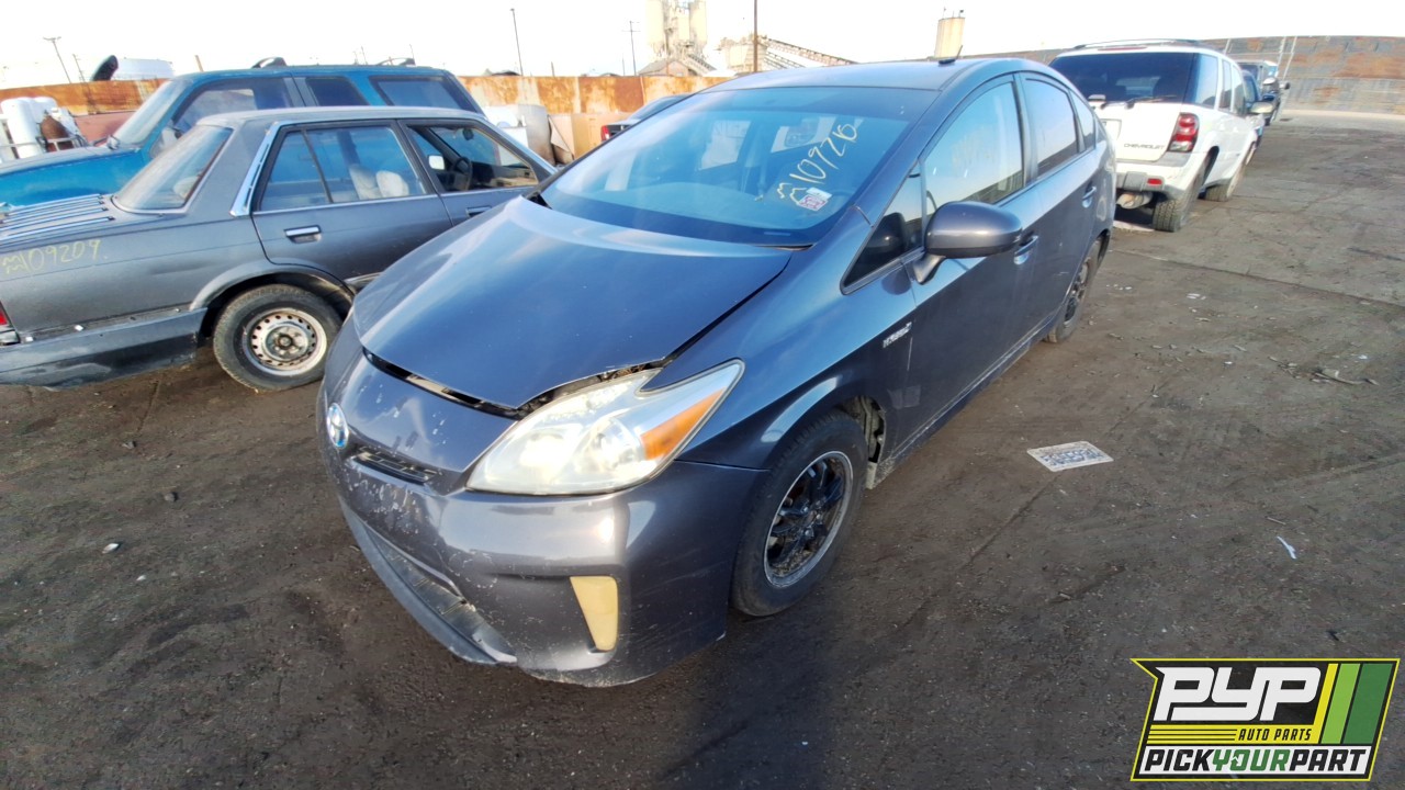 2012 TOYOTA PRIUS partes disponibles