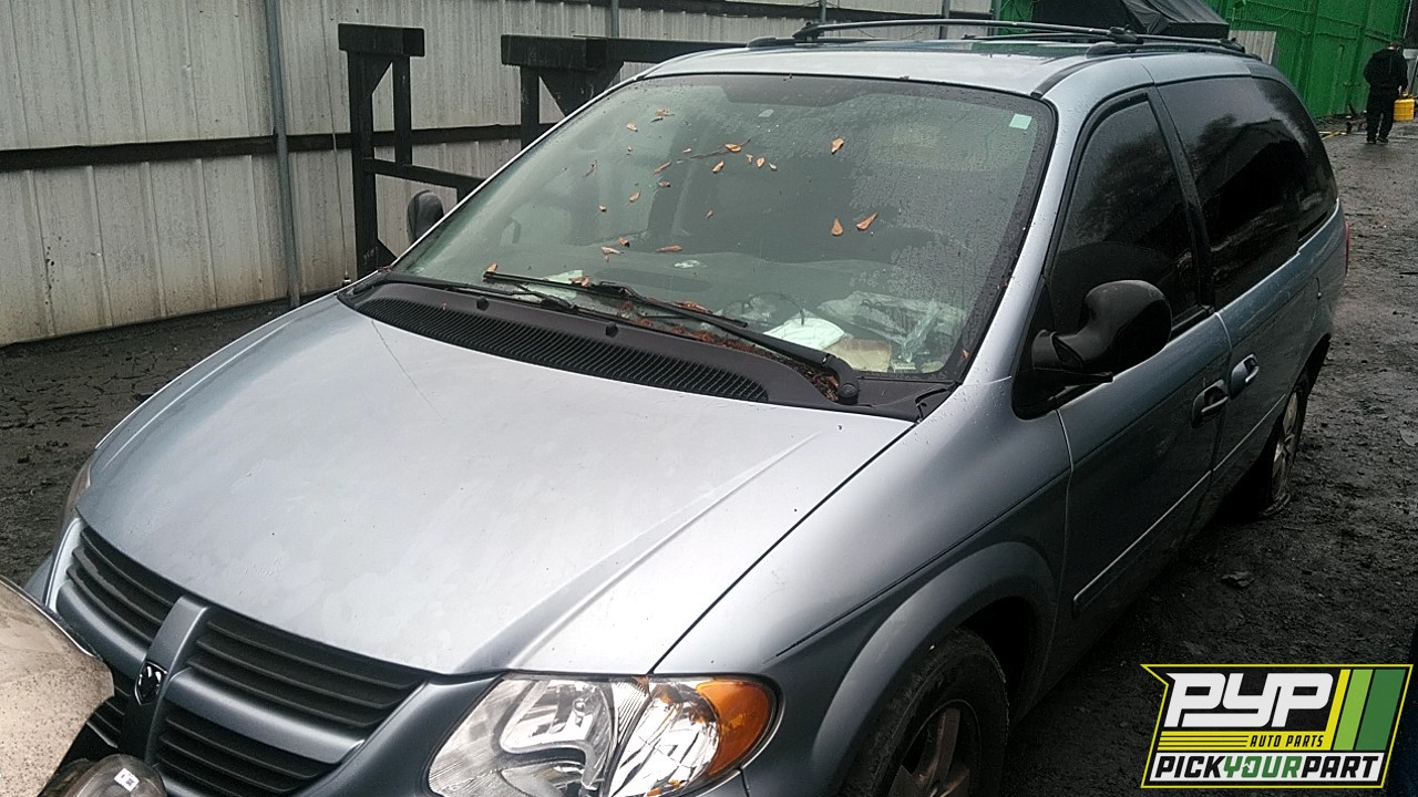 2005 DODGE GRAND CARAVAN available for parts