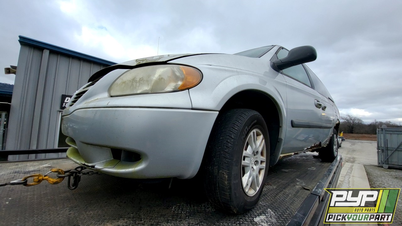 2005 DODGE GRAND CARAVAN partes disponibles
