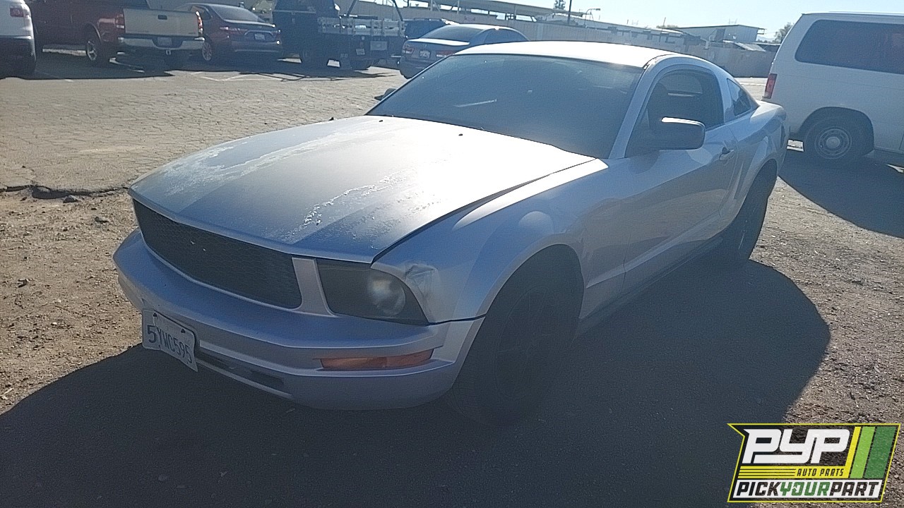 2006 FORD MUSTANG available for parts