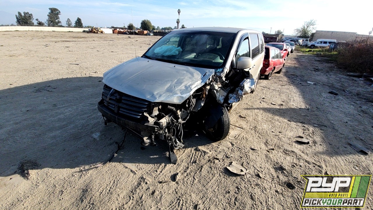 2008 DODGE GRAND CARAVAN available for parts