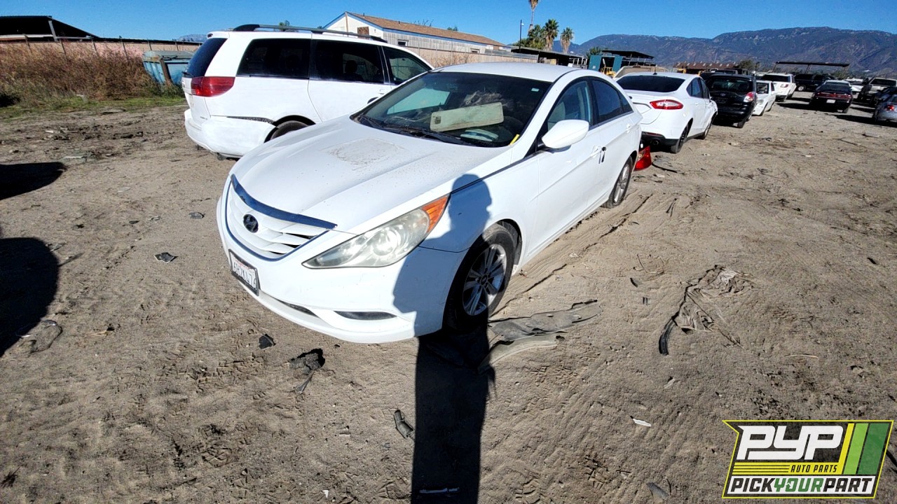 2011 HYUNDAI SONATA available for parts