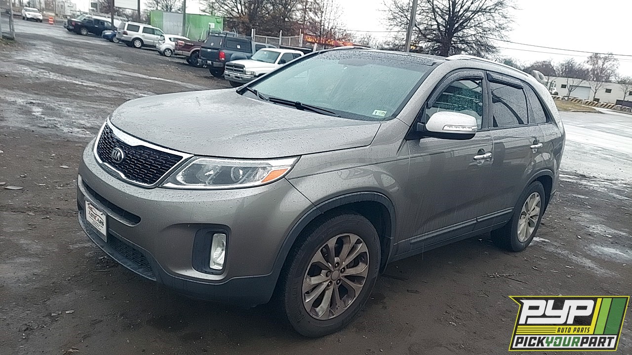 2015 KIA SORENTO available for parts