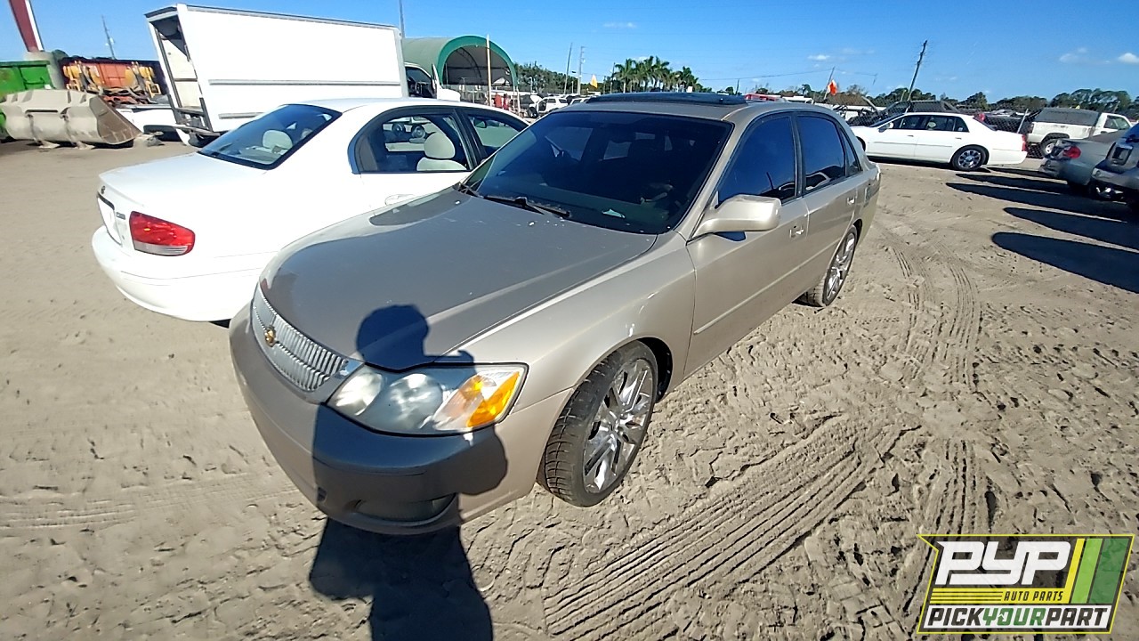 2000 TOYOTA AVALON available for parts