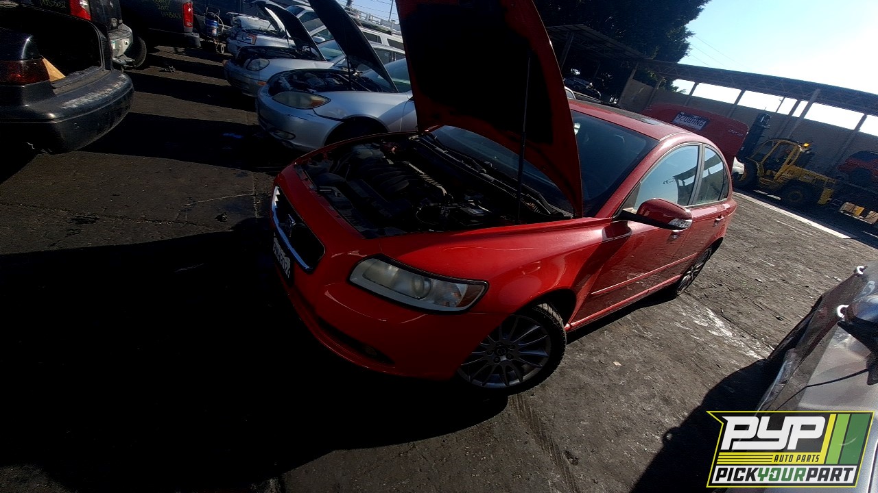 2009 VOLVO S40 available for parts