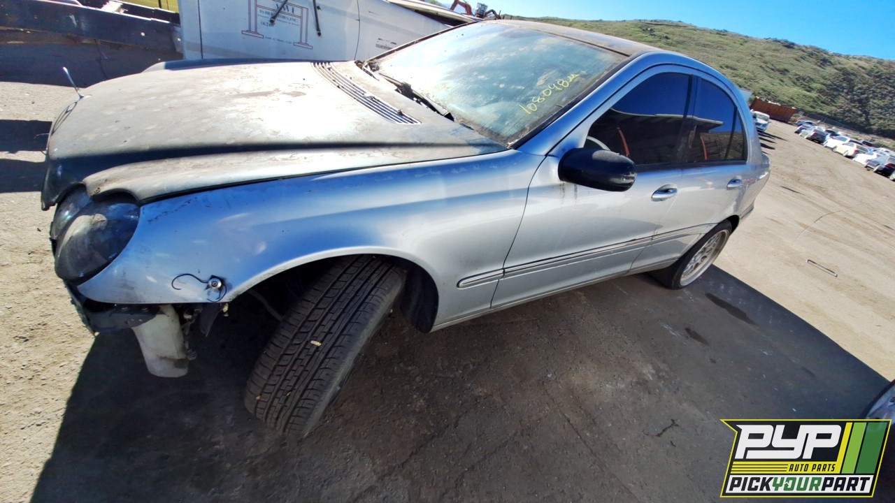 2001 MERCEDES-BENZ C320 partes disponibles