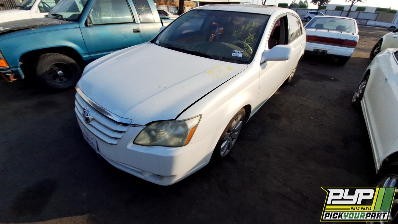 2005 TOYOTA AVALON partes disponibles