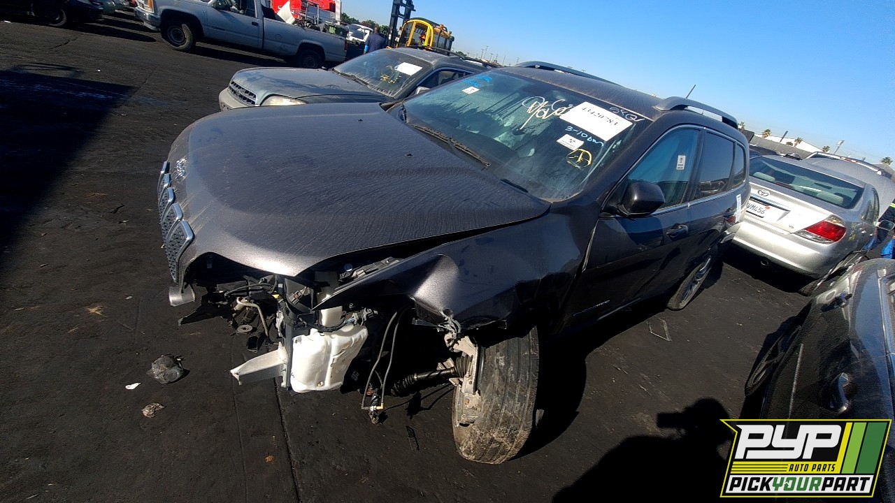 2019 JEEP CHEROKEE partes disponibles