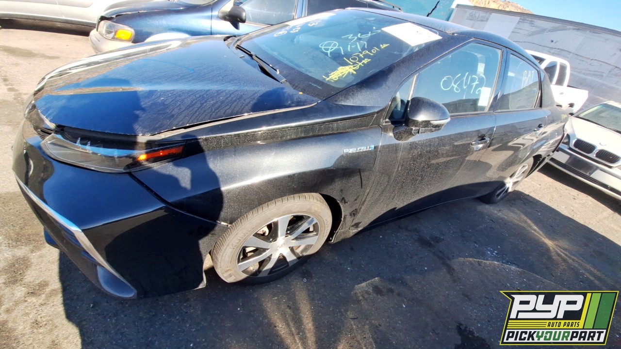 2017 TOYOTA MIRAI partes disponibles