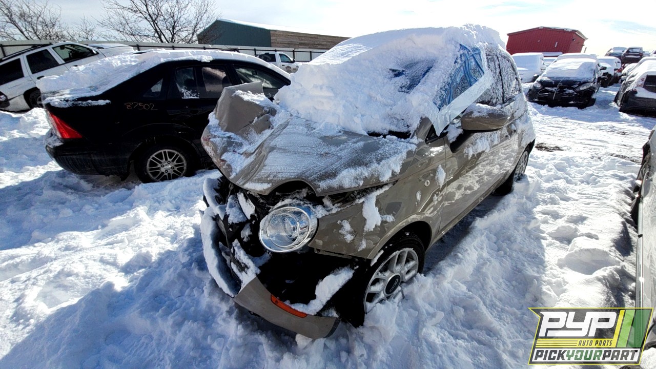 2012 FIAT 500 partes disponibles
