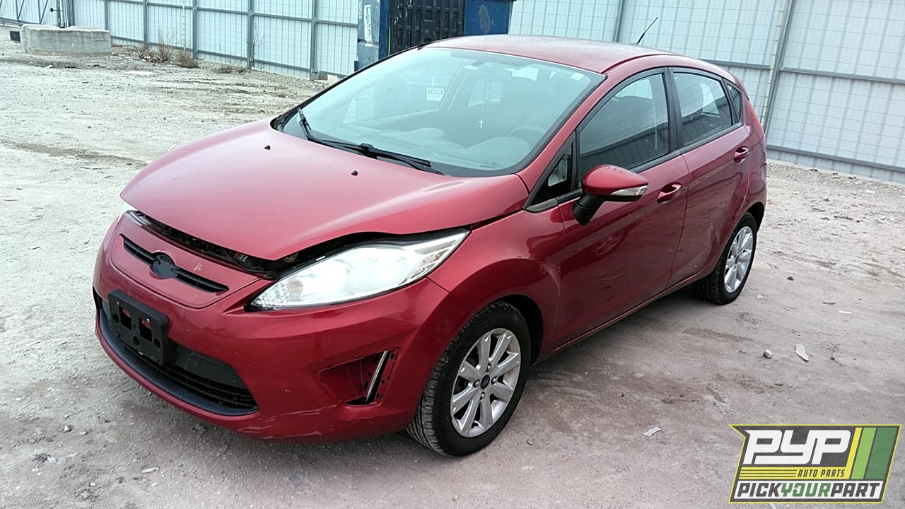 2013 FORD FIESTA partes disponibles