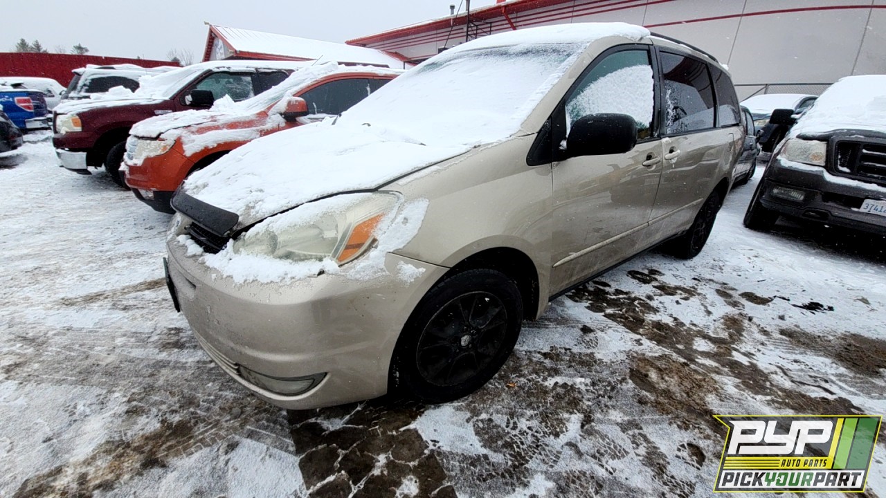 2005 TOYOTA SIENNA available for parts