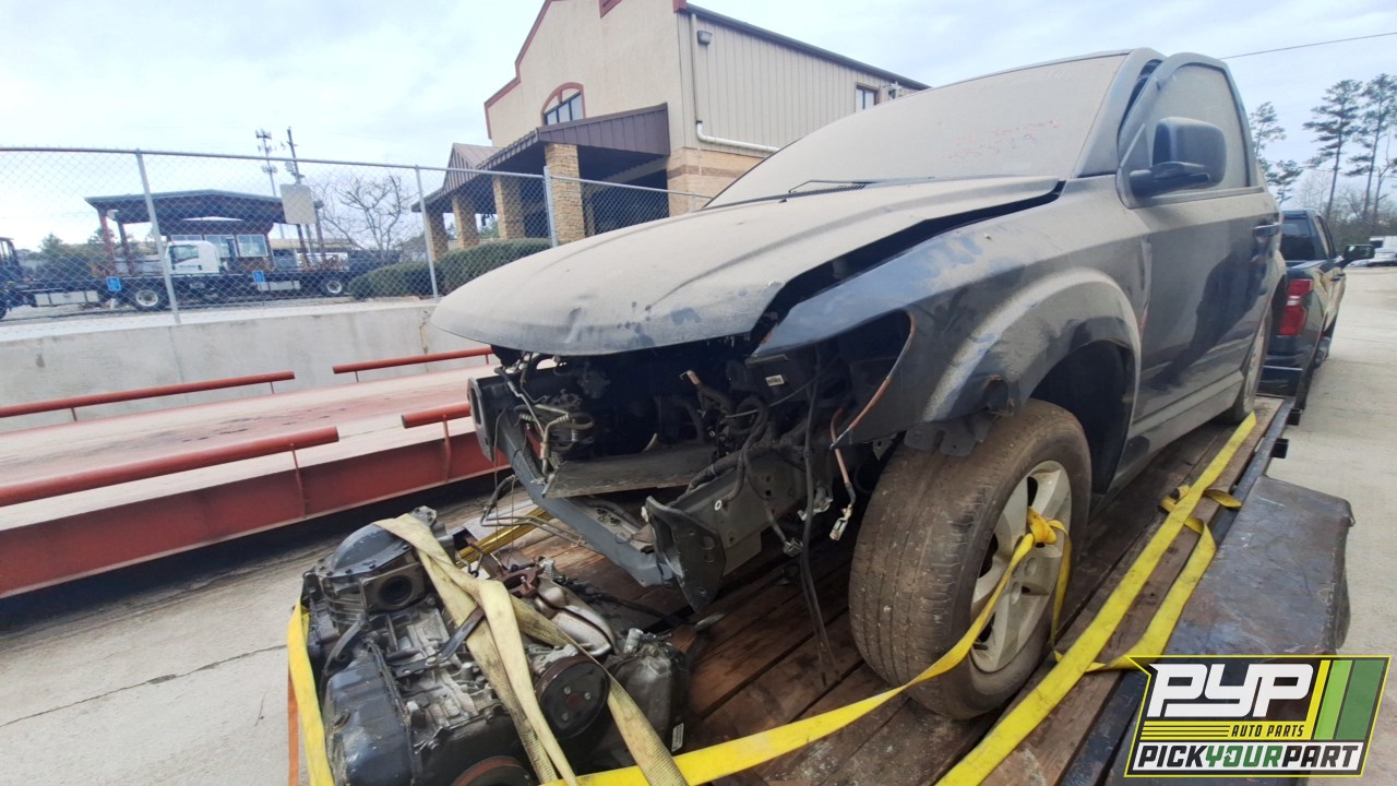 2013 DODGE JOURNEY partes disponibles