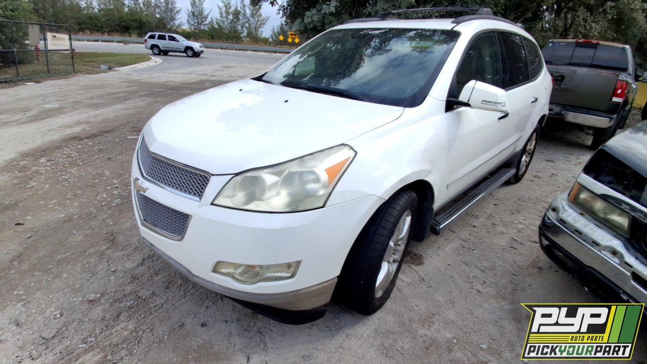 2011 CHEVROLET TRAVERSE partes disponibles