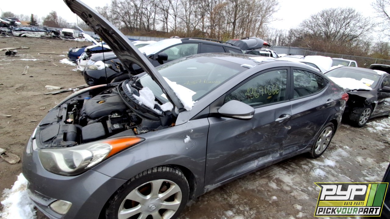 2012 HYUNDAI ELANTRA partes disponibles