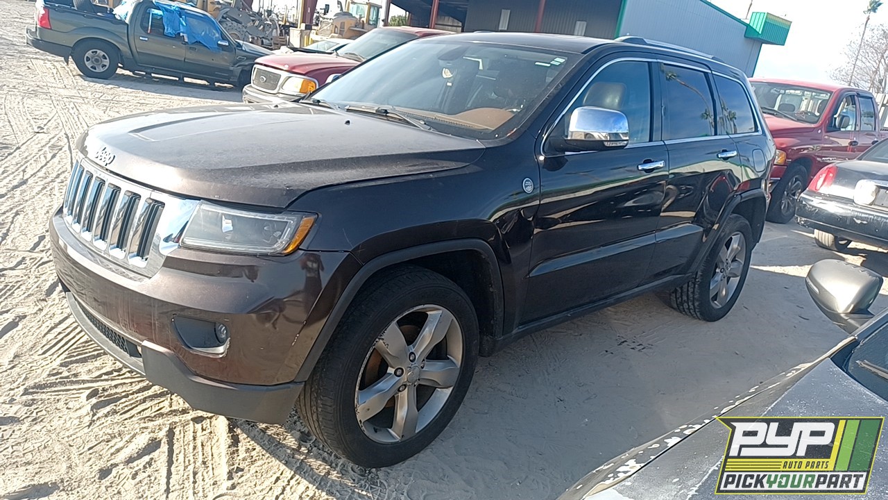 2011 JEEP GRAND CHEROKEE partes disponibles