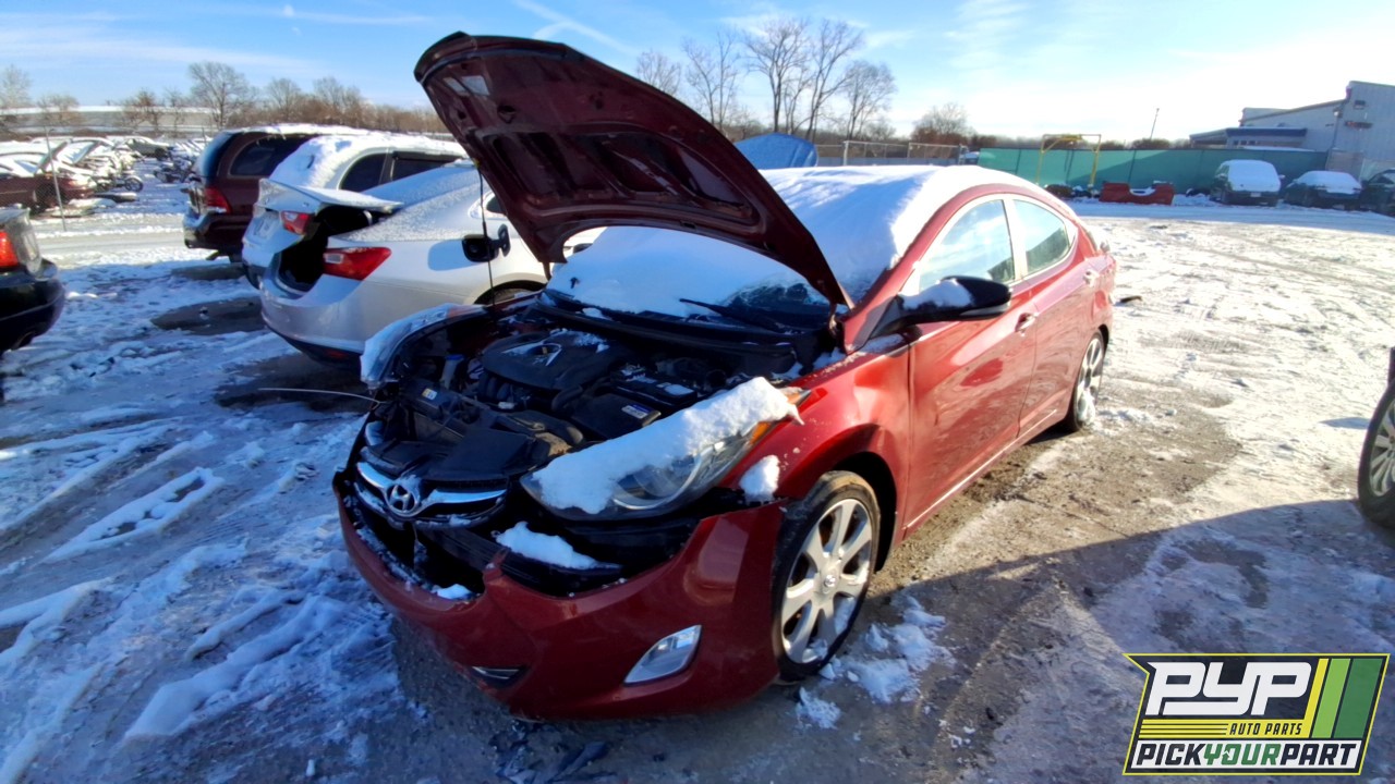 2013 HYUNDAI ELANTRA partes disponibles
