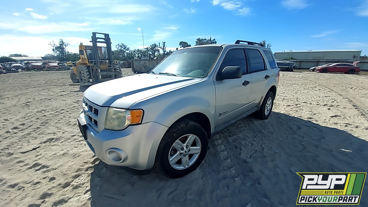 2009 FORD ESCAPE available for parts
