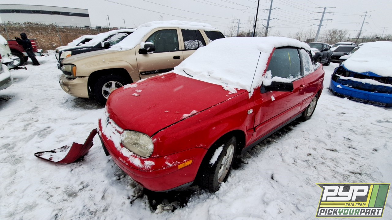 2002 VOLKSWAGEN CABRIO partes disponibles