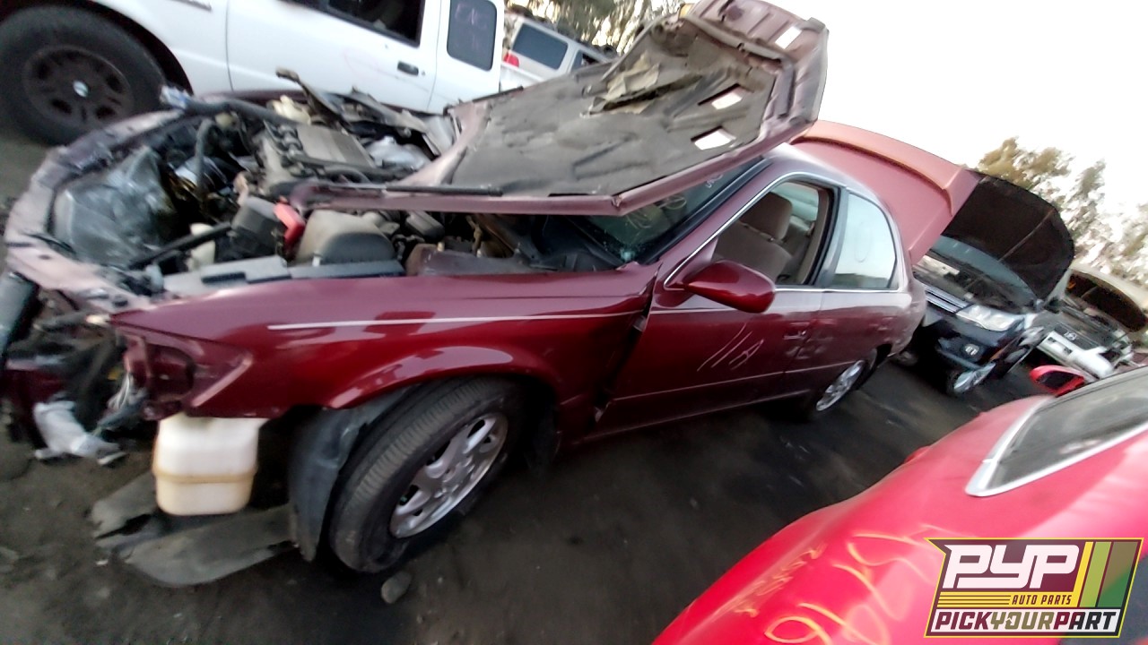 2001 TOYOTA CAMRY available for parts