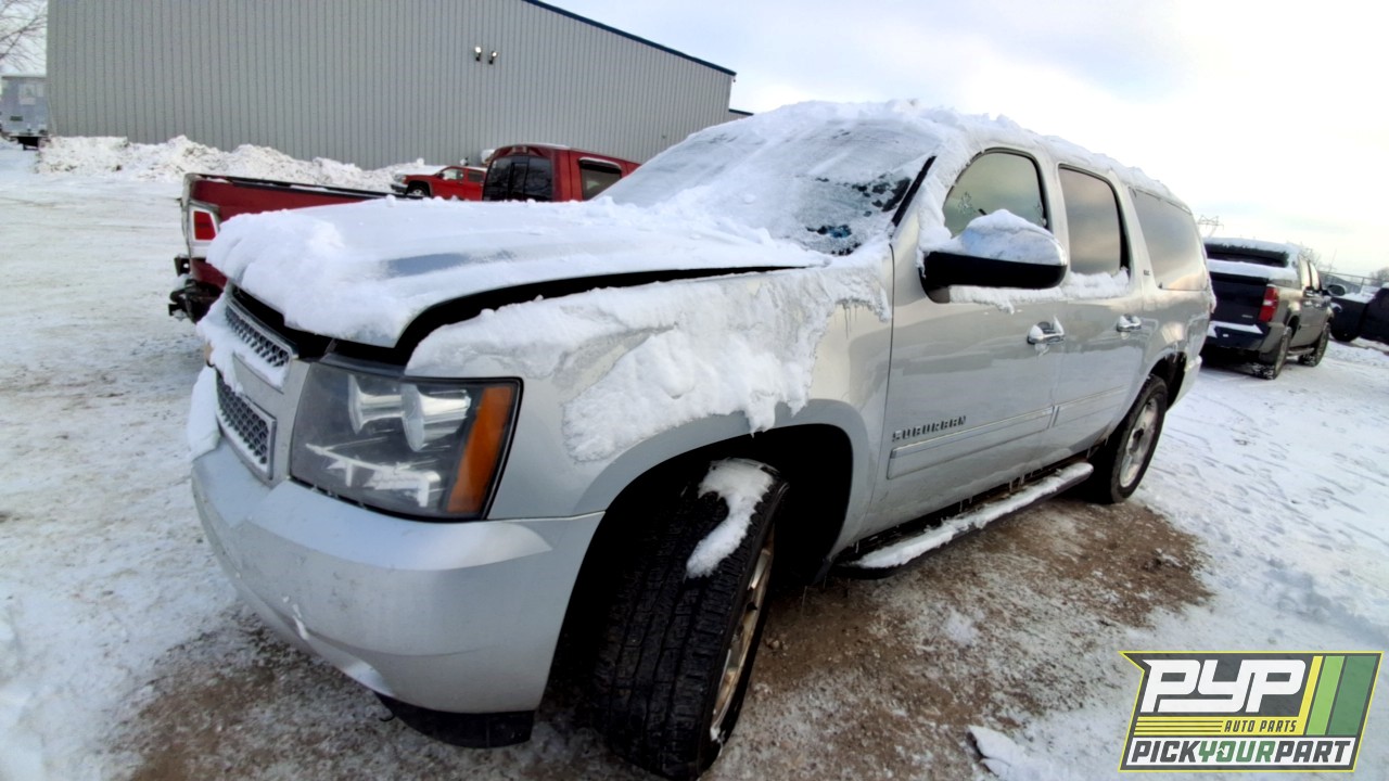 2013 CHEVROLET SUBURBAN 1500 partes disponibles