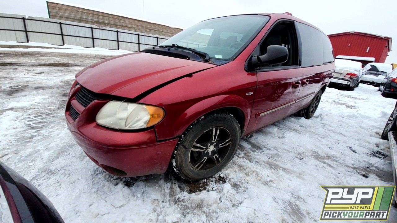 2004 DODGE GRAND CARAVAN partes disponibles