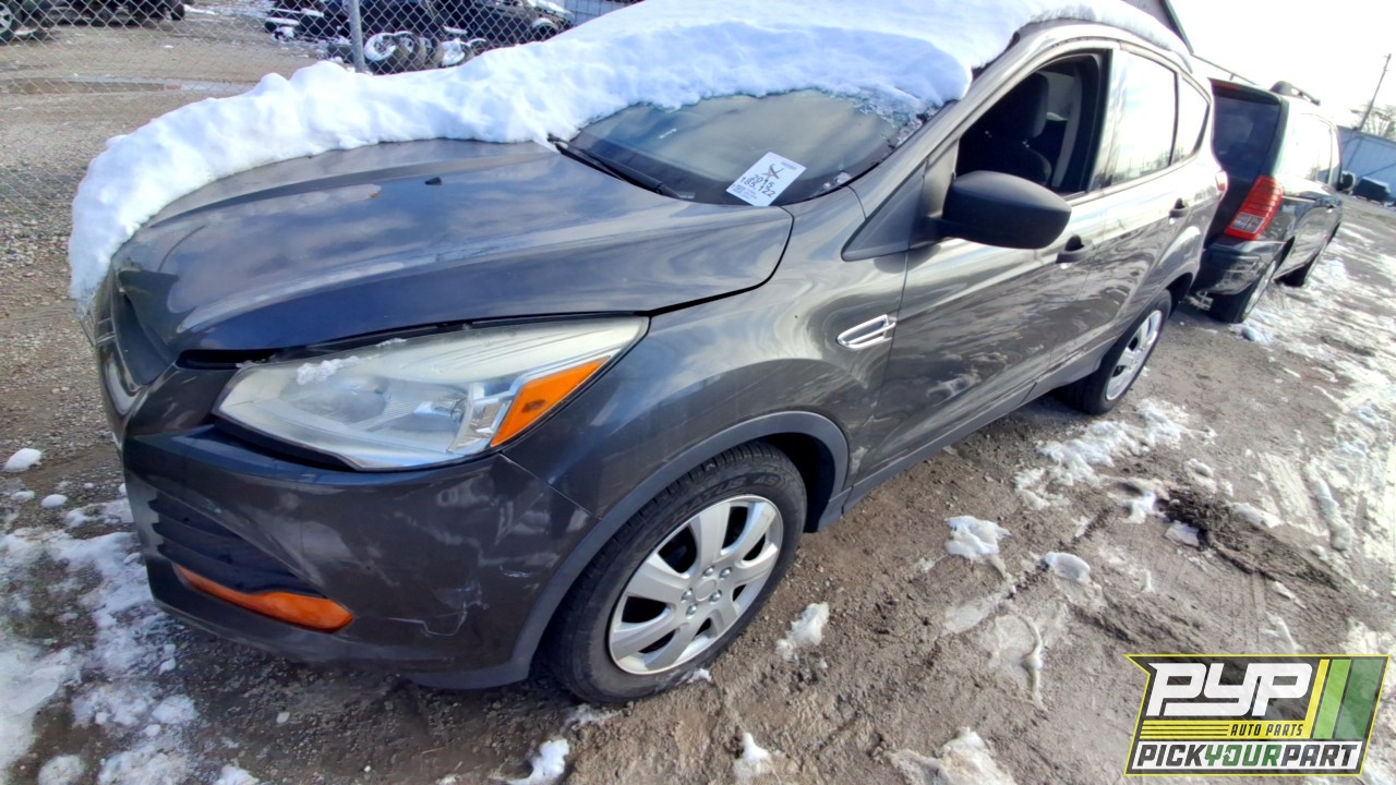 2015 FORD ESCAPE available for parts