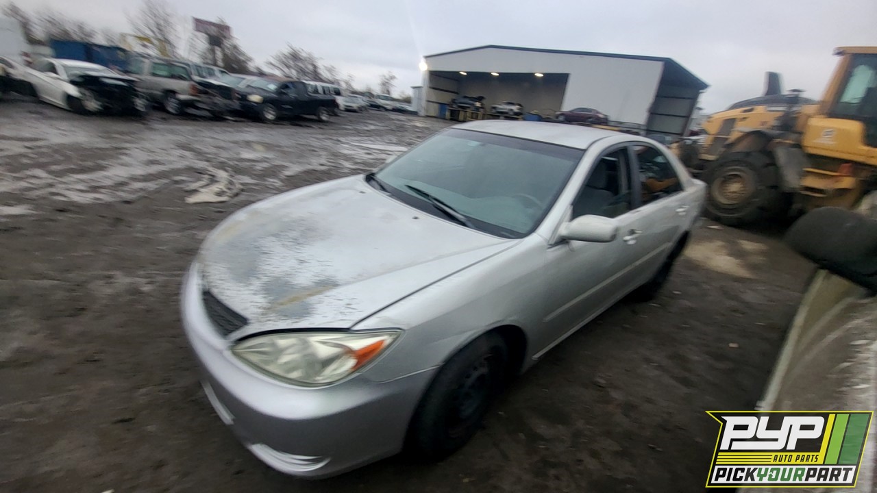 2002 TOYOTA CAMRY partes disponibles