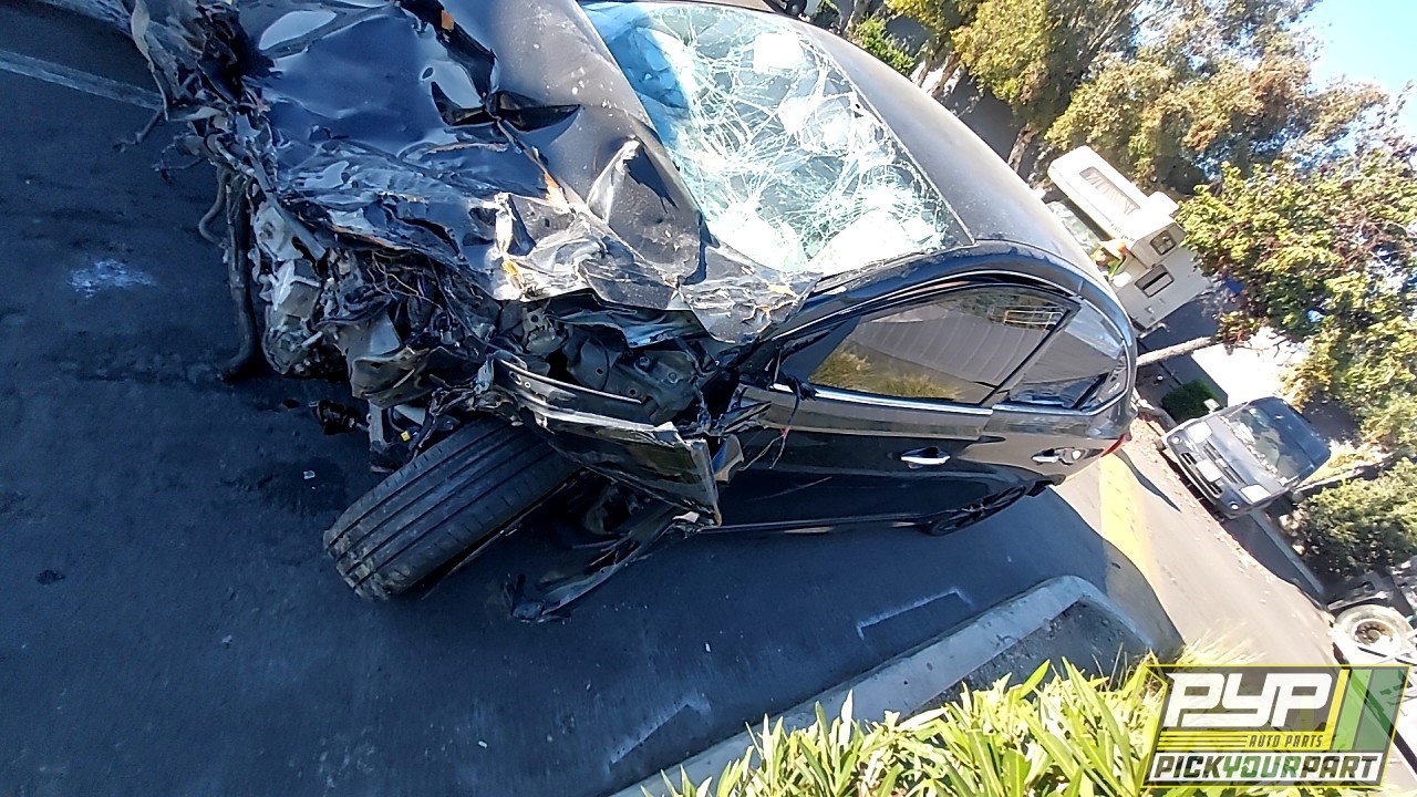 2017 NISSAN SENTRA partes disponibles