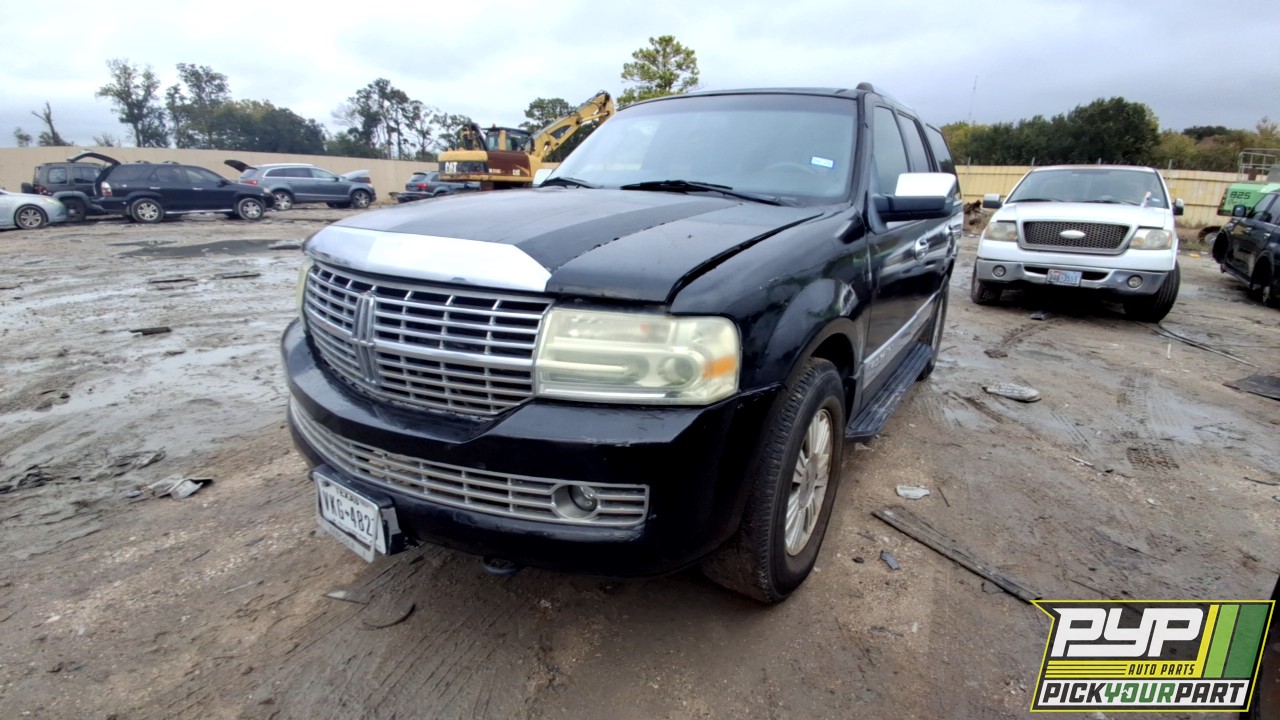 2007 LINCOLN NAVIGATOR available for parts