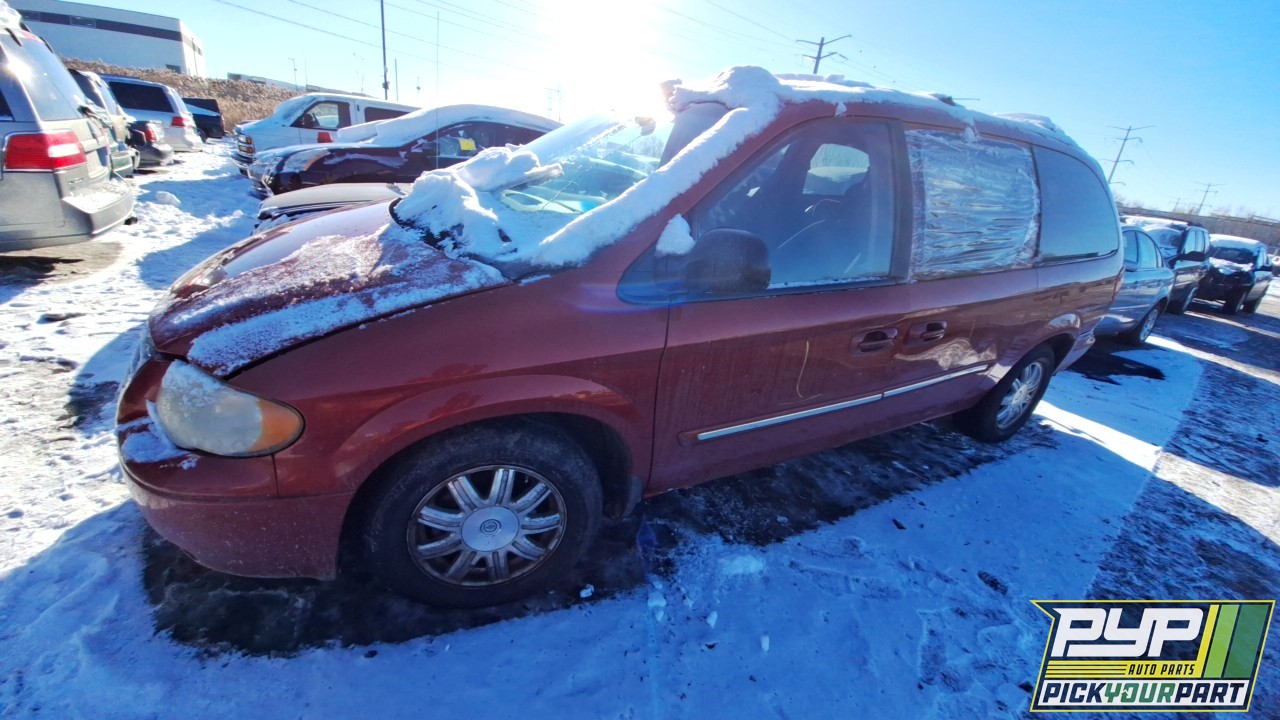 2006 CHRYSLER TOWN & COUNTRY available for parts