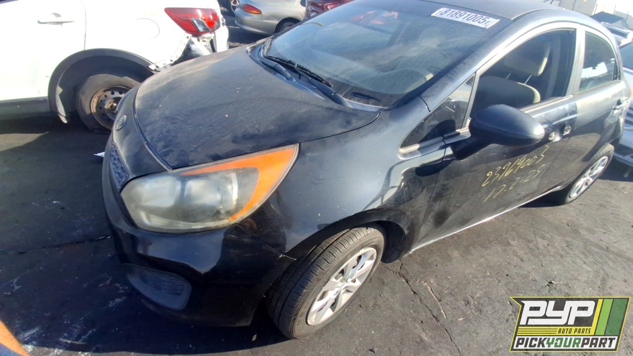 2012 KIA RIO partes disponibles
