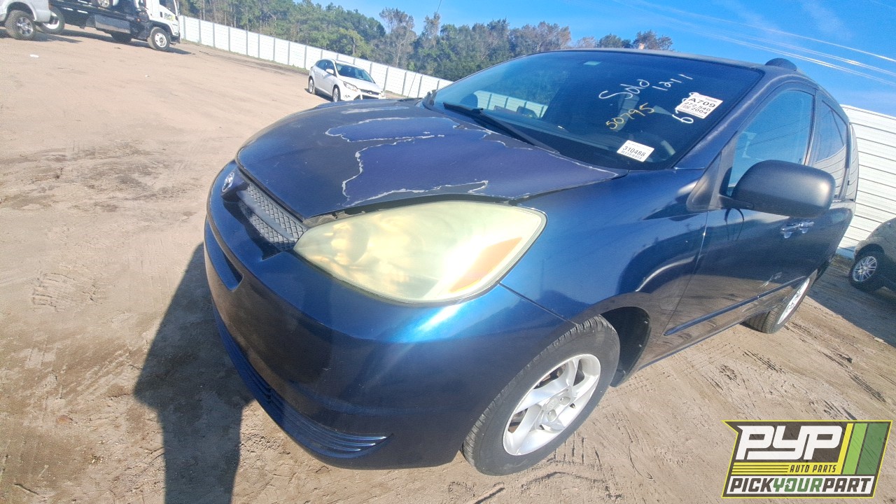 2004 TOYOTA SIENNA available for parts