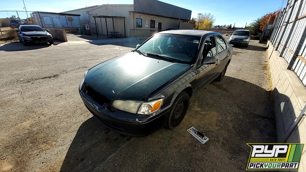 2001 TOYOTA CAMRY partes disponibles