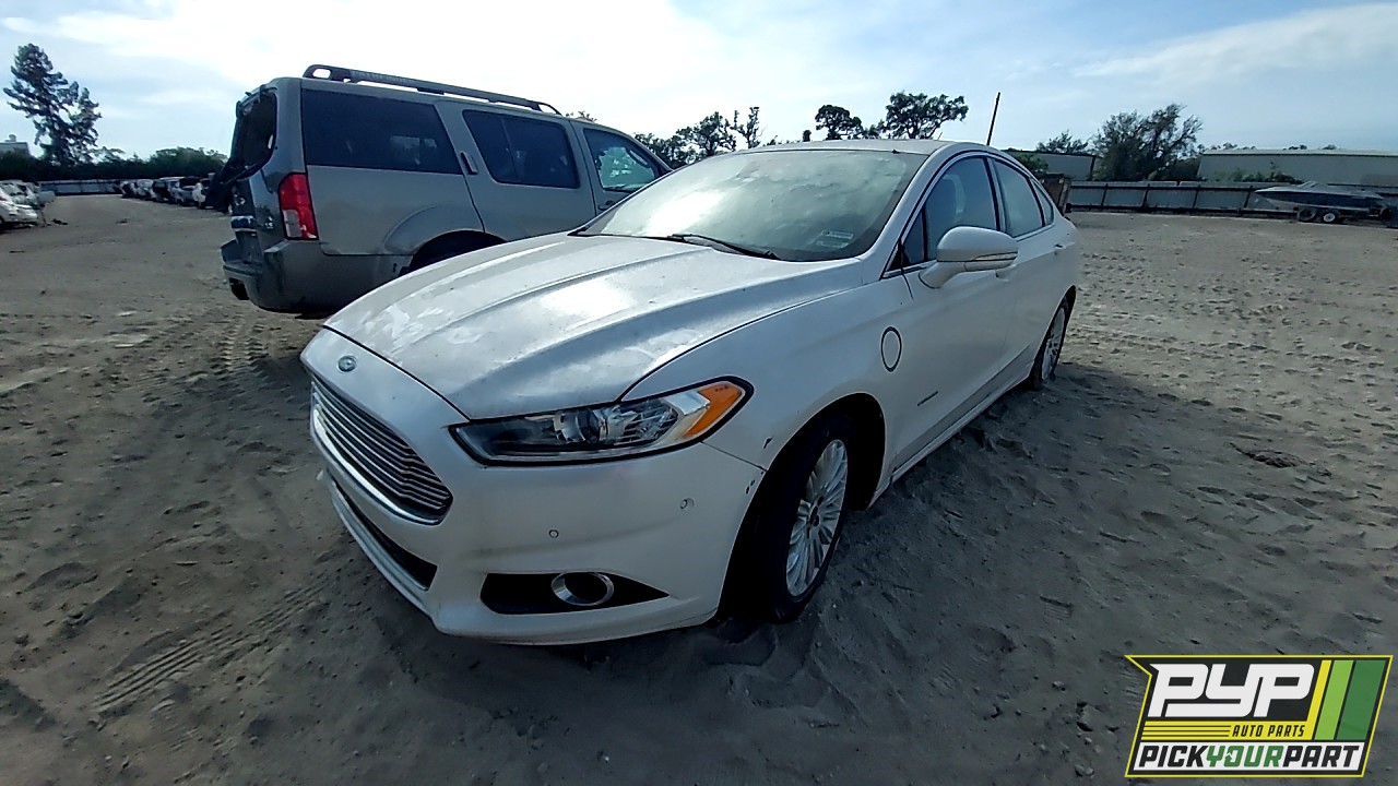 2013 FORD FUSION available for parts